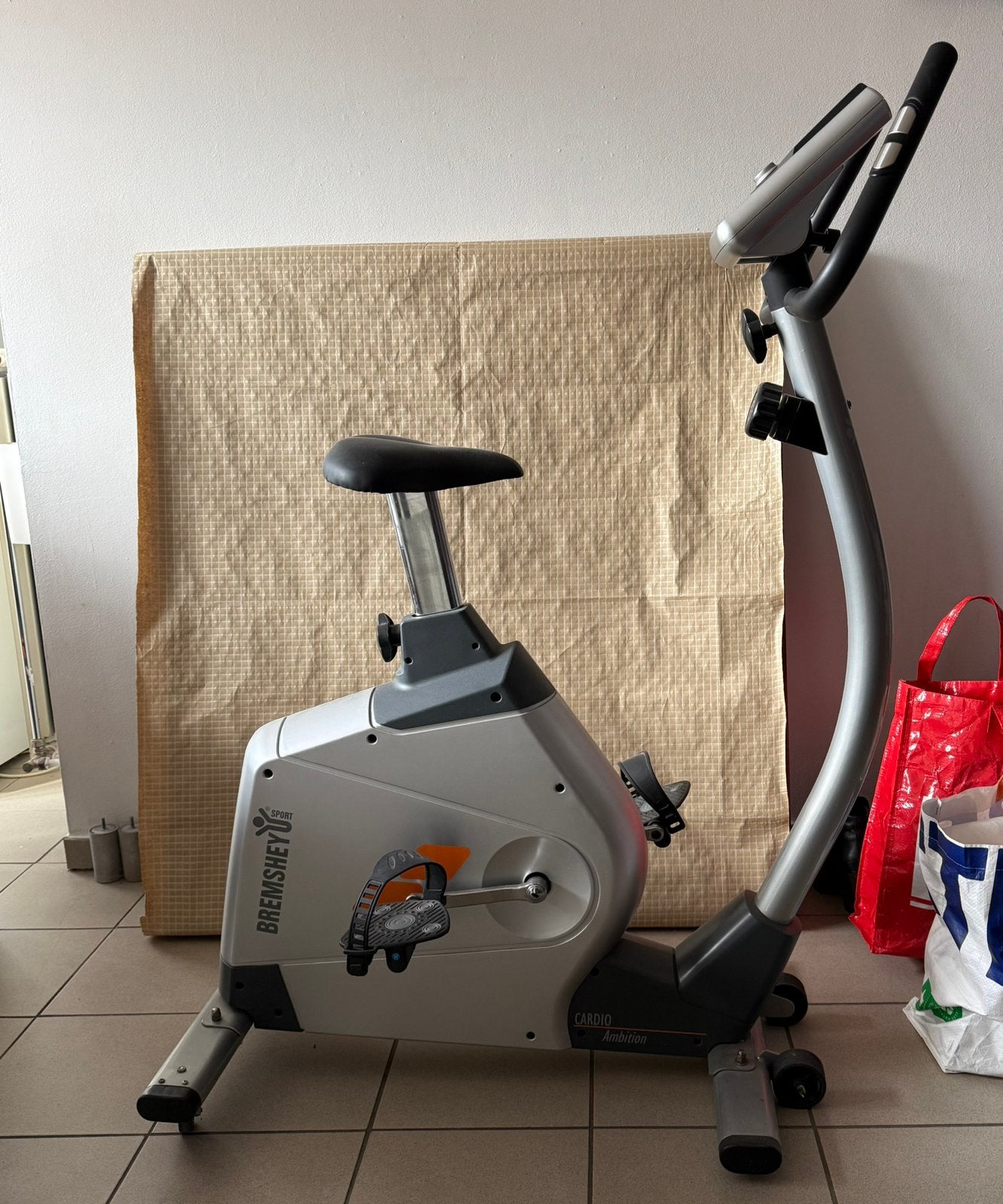 Hometrainer fitnessapparatuur, Ophalen, Hometrainer