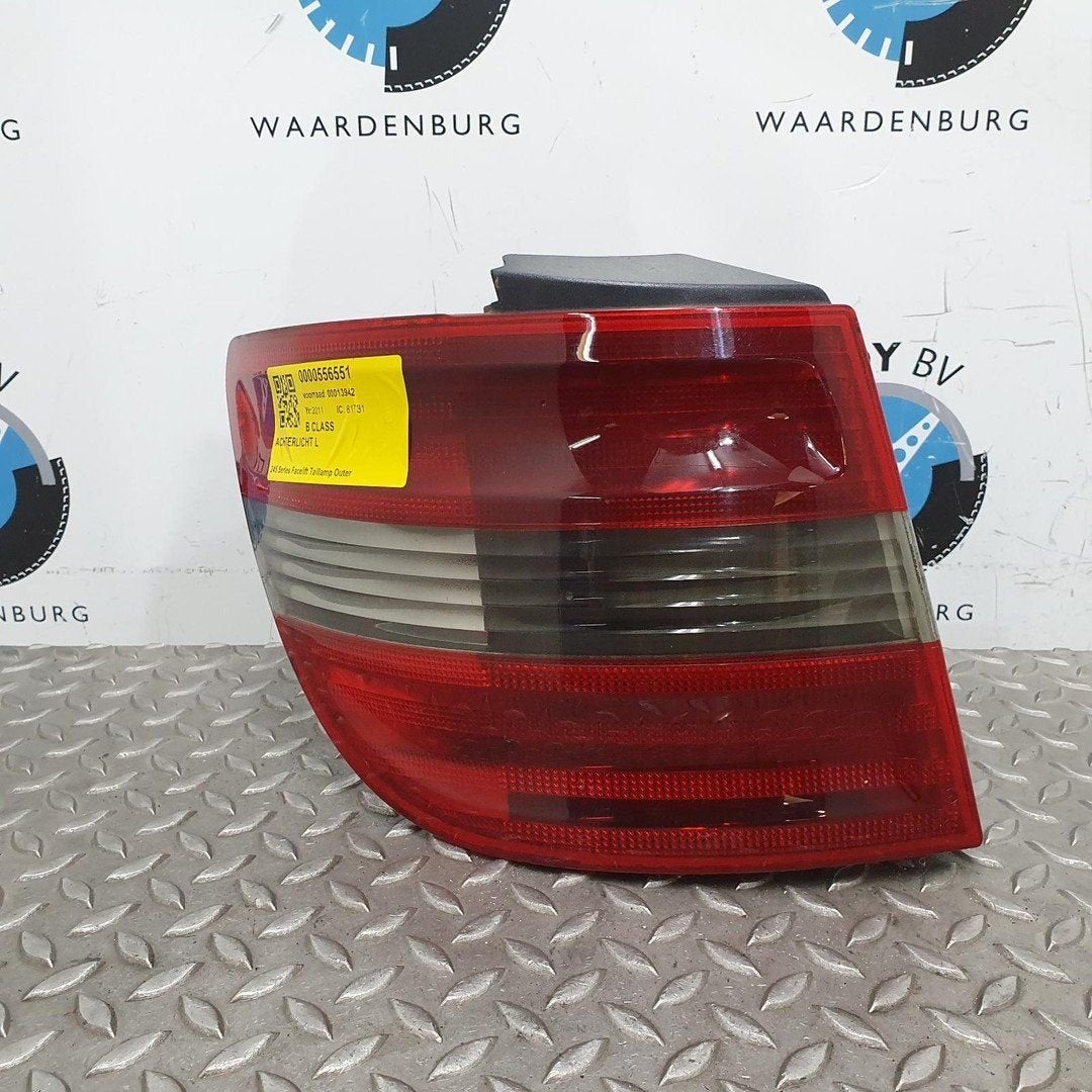 MERCEDES B CLASS B 160 Blue E Bussiness Class ACHTERLICHT L, Enlèvement ou Envoi, Utilisé, Stiba membre