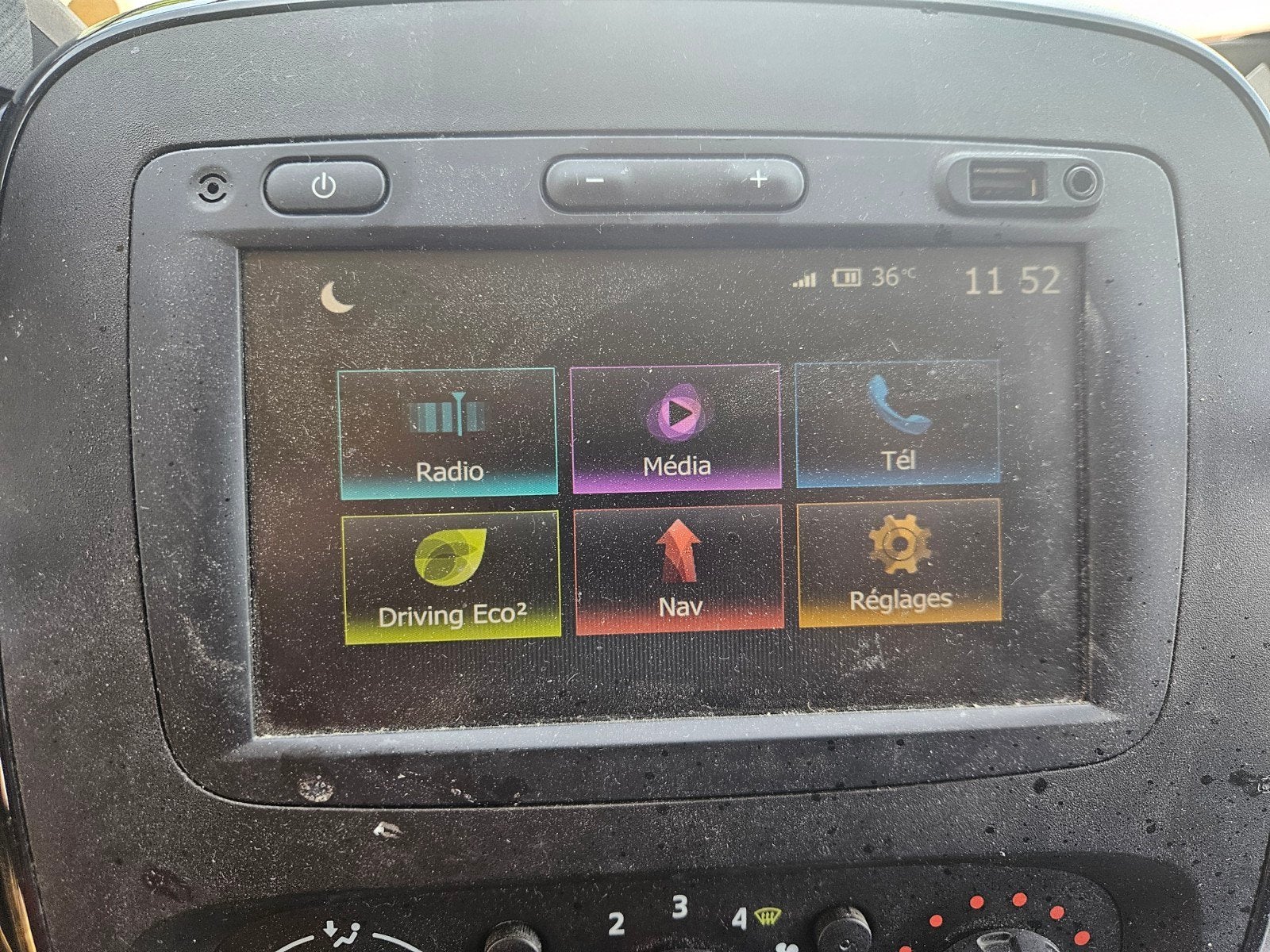 MediaNav Evolution DAB v1
(2015 - mi 2018) 9.1.3, Enlèvement