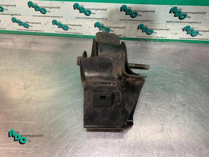 Versnellingsbak Steun van een Suzuki Swift (Swift 05-), Auto-onderdelen, Ophanging en Onderstel, Suzuki, Gebruikt, 3 maanden garantie
