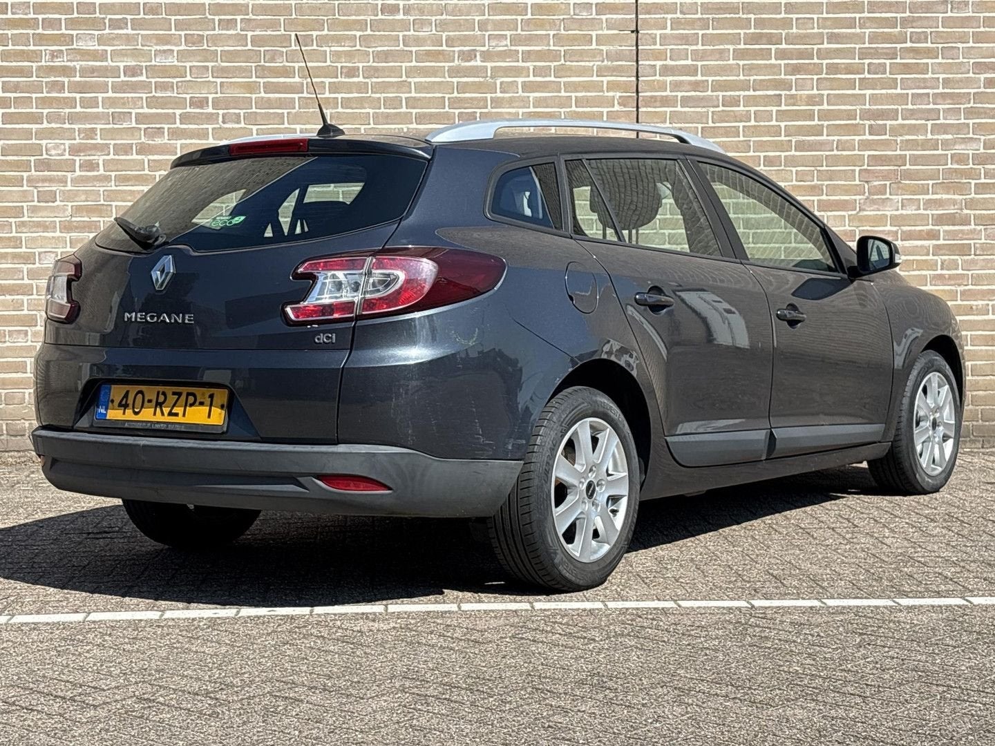 Renault Megane Estate 1.5 dCi Expression | Airco | Cruise |, Auto's, Zwart, Bedrijf, Zilver of Grijs, Te koop