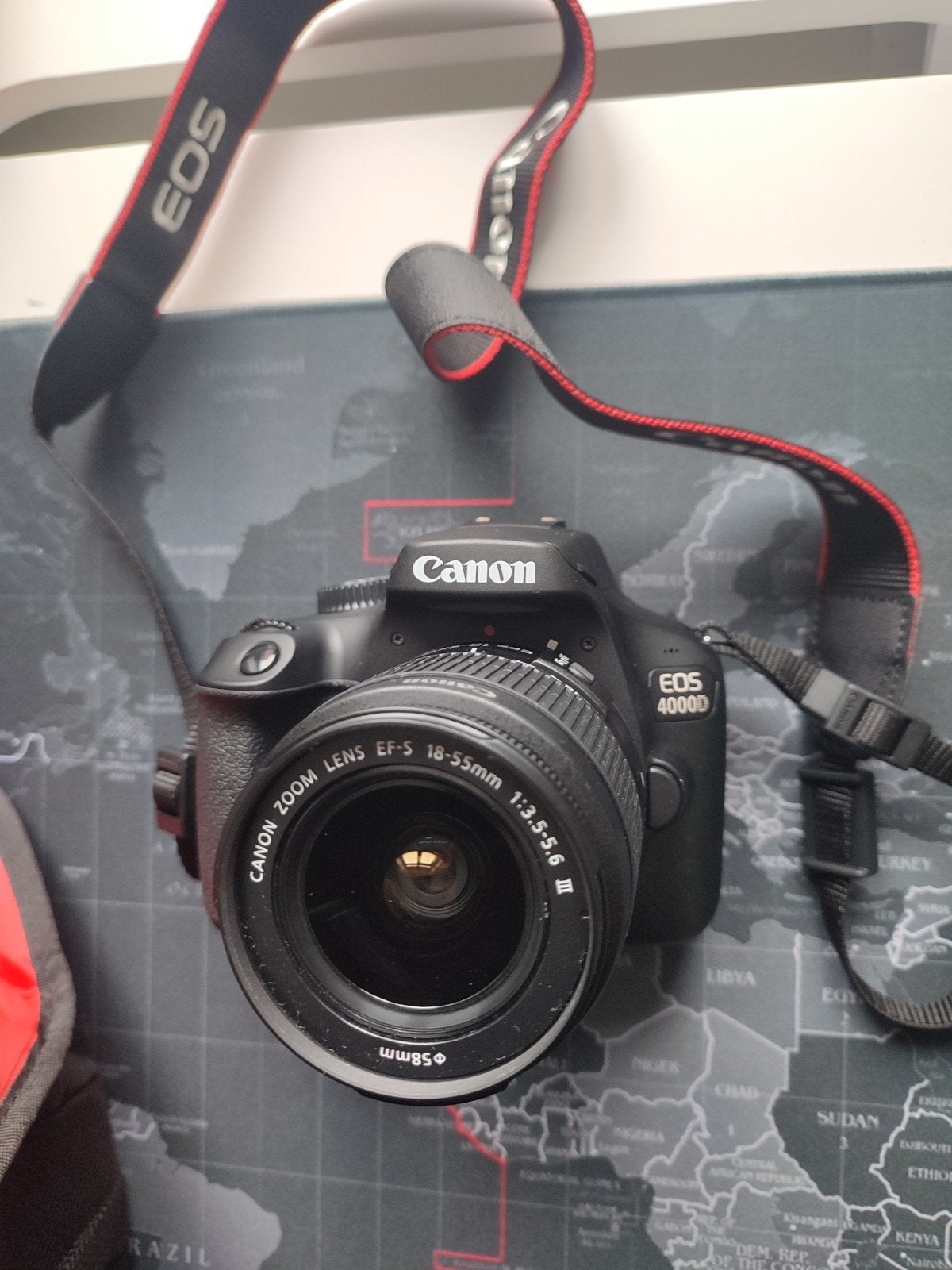 Canon EOS 4000 D camera zwart 18 III lens+tas, Audio, Tv en Foto, Ophalen