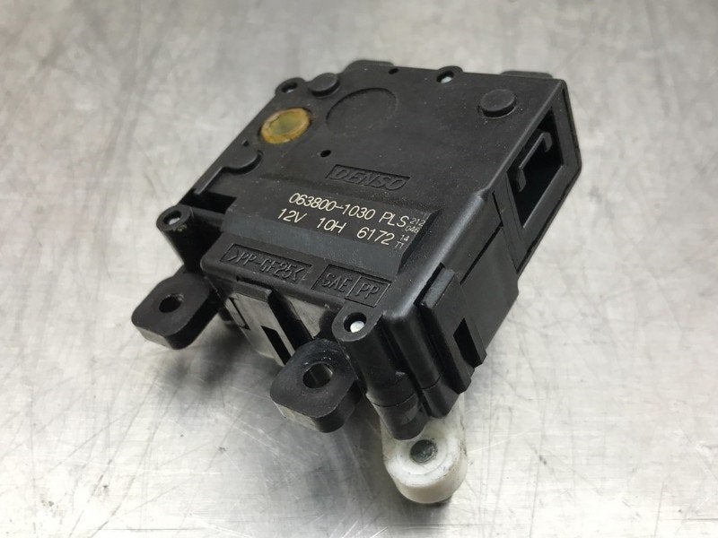 KACHELSTELMOTOR Lexus LS (F4) (|0638001030|), Gebruikt, Lexus