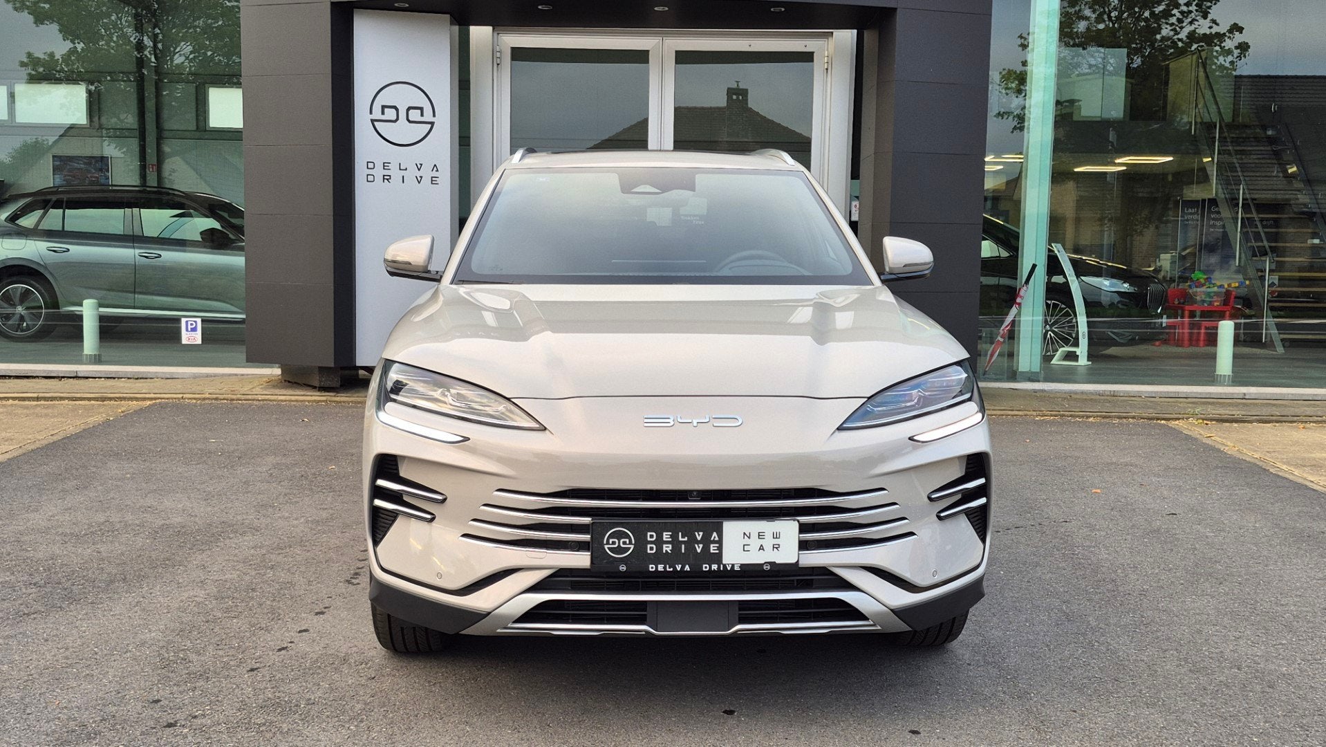 BYD Seal U 1.5 DM-i PHEV Comfort  full option  NEW, Auto's, Seal U, 1498 cc, Zwart, 4 cilinders