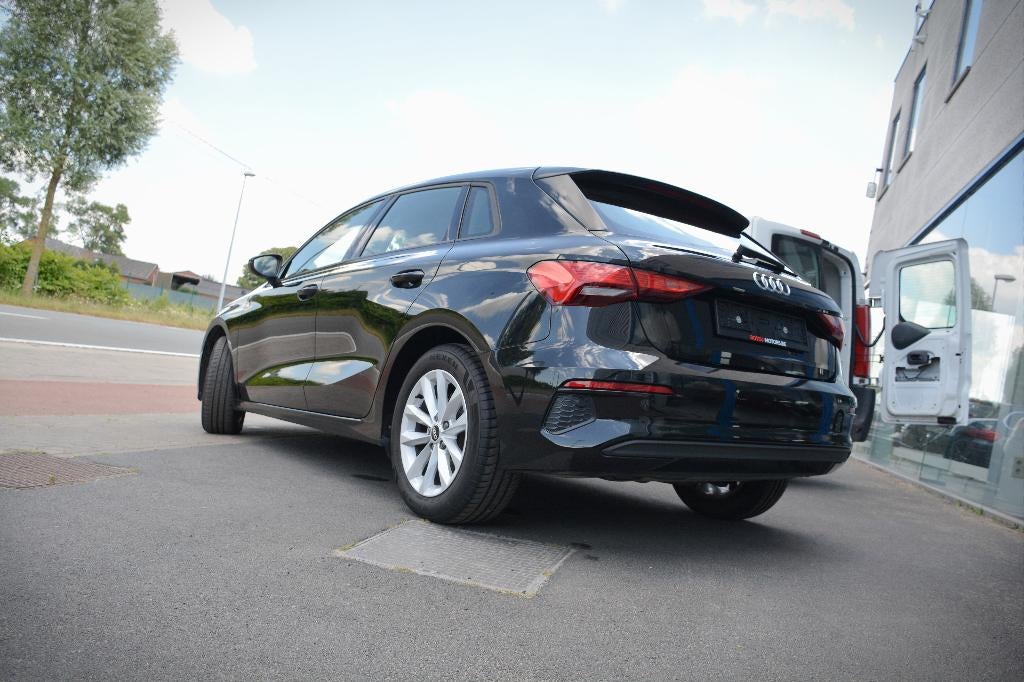 Audi A3 30TFSI SPORTBACK/LED/NAVI/VIRTUAL COCKPIT/PDC V+A, Cuir, Achat, Euro 6, Entreprise