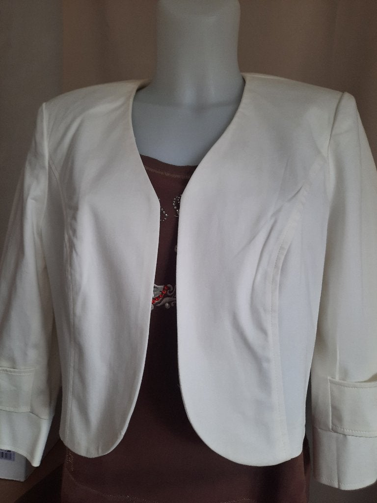 Wit bolerovestje, Kleding | Dames, Jasjes, Kostuums en Pakken, Wit, Maat 42/44 (L), Nieuw, Ophalen of Verzenden