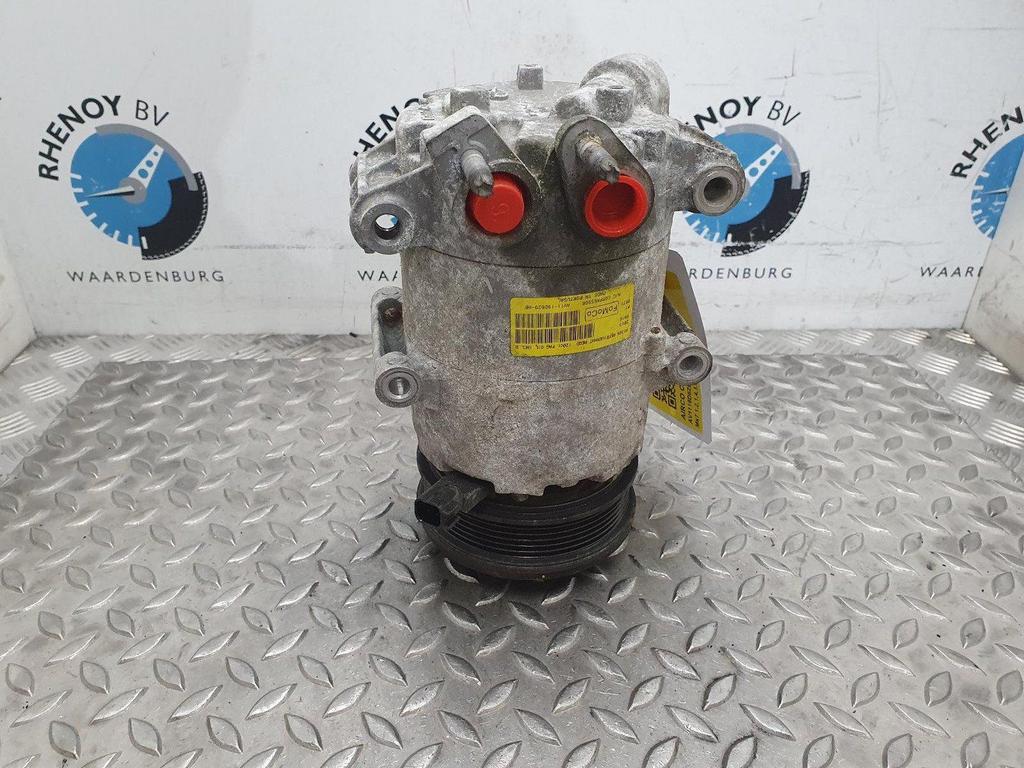 FORD FIESTA AIRCO COMPRESSOR / AIRCOPOMP 2017, Ophalen of Verzenden, Gebruikt, Stiba lid