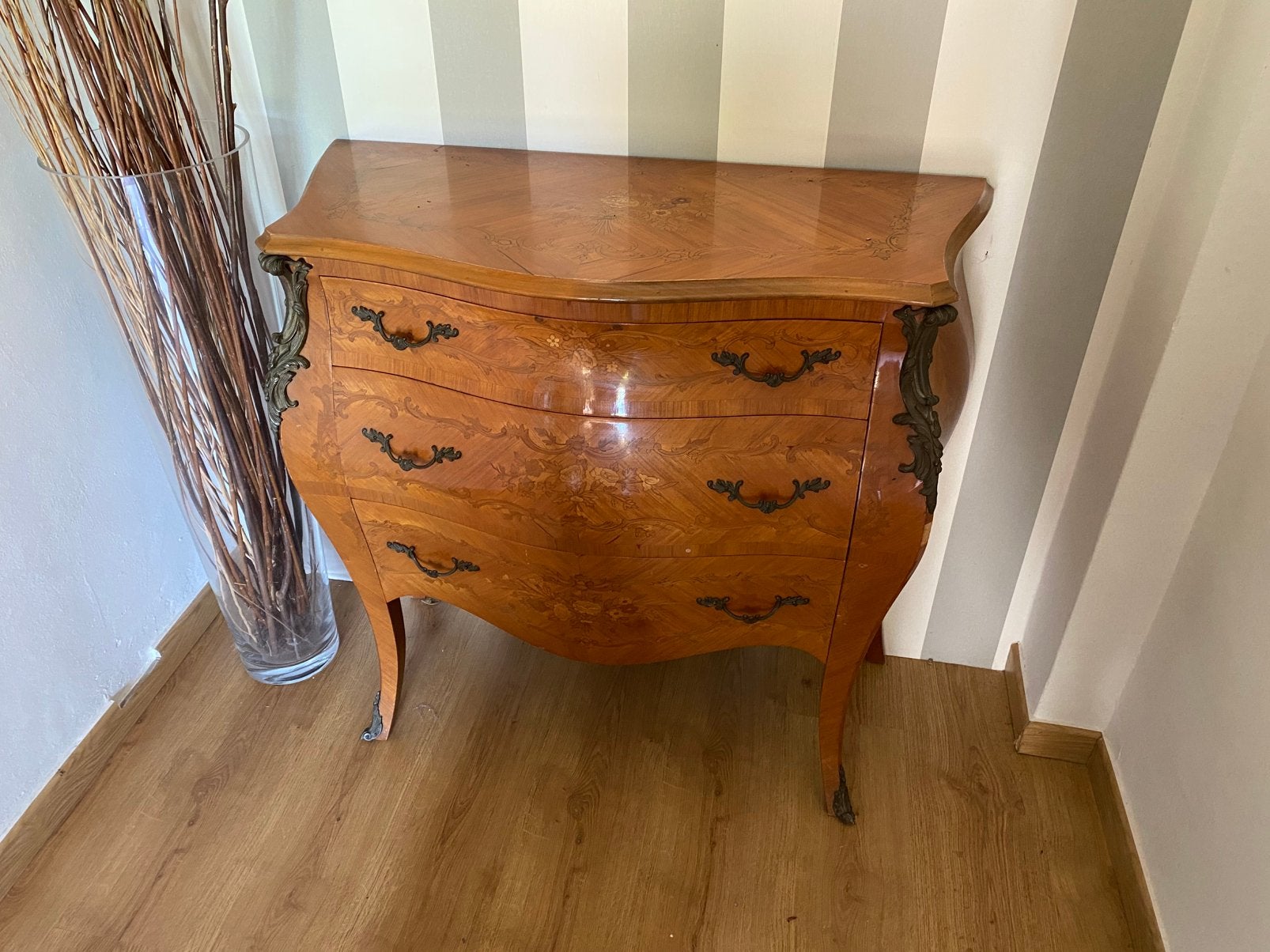 Louise XV-stijl commode, Enlèvement, Comme neuf