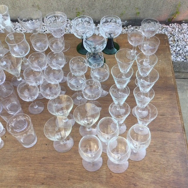 Partij van 80 stuks zeer oude glaasjes, Ophalen