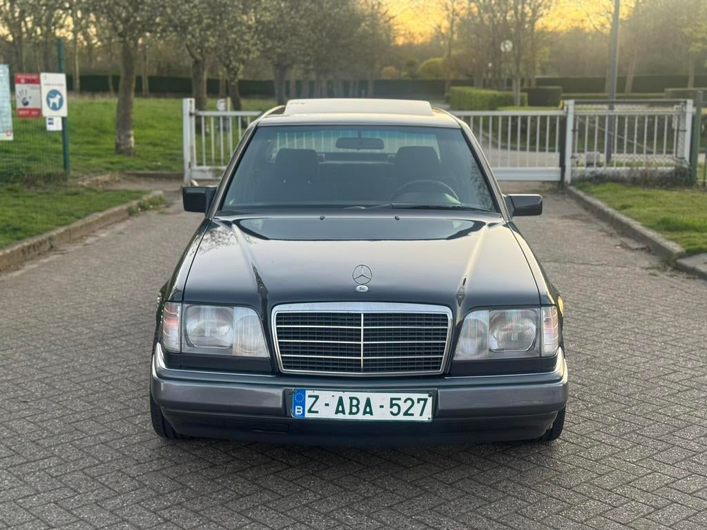 MERCEDES E250 | DIESEL, Auto's, 2500 cc, Trekhaak, Bedrijf, 5 deurs