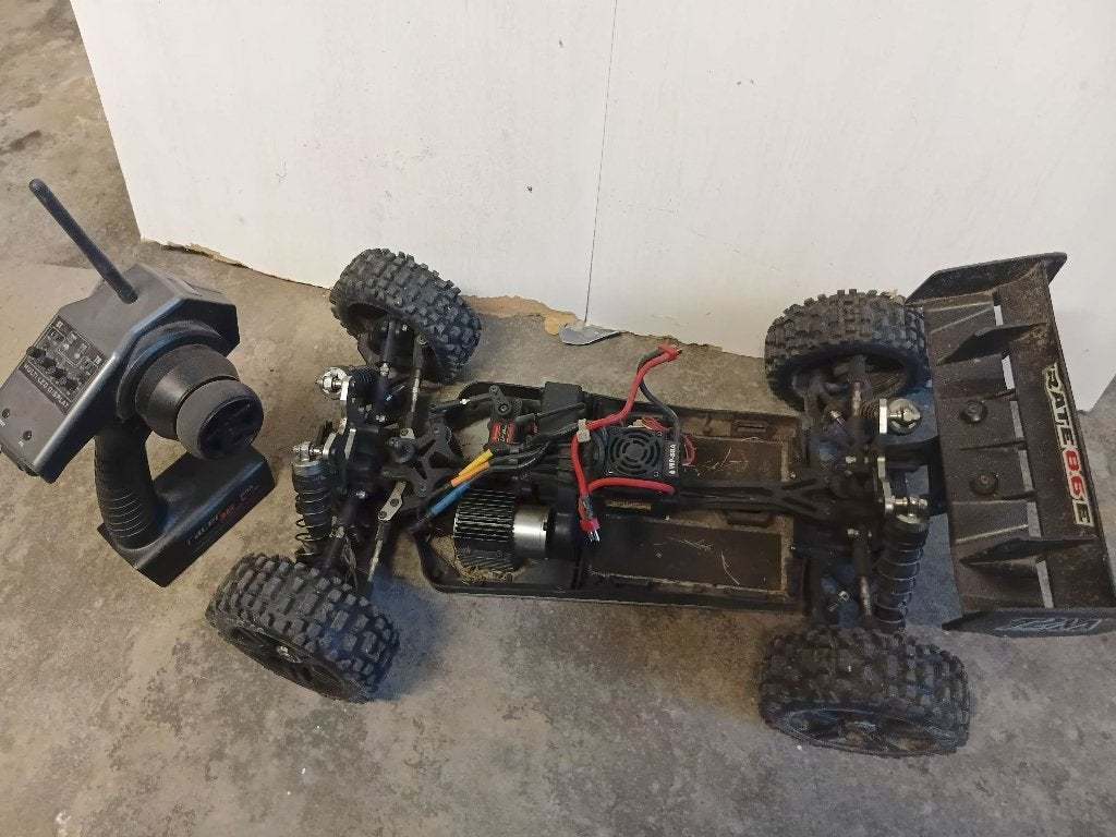 rc auto, Hobby en Vrije tijd, Modelbouw | Radiografisch | Auto's, Gebruikt, RTR (Ready to Run), Schaal 1:8, Ophalen