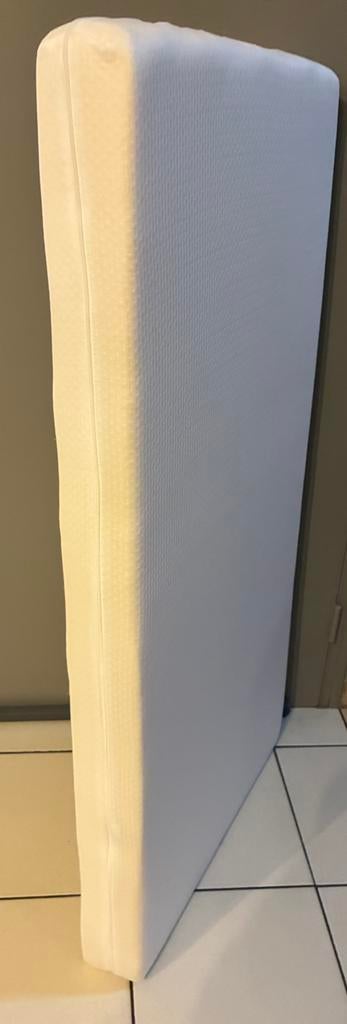 Schuimmatras babybed te koop 60x120 (8520), Ophalen, Zo goed als nieuw, Wit