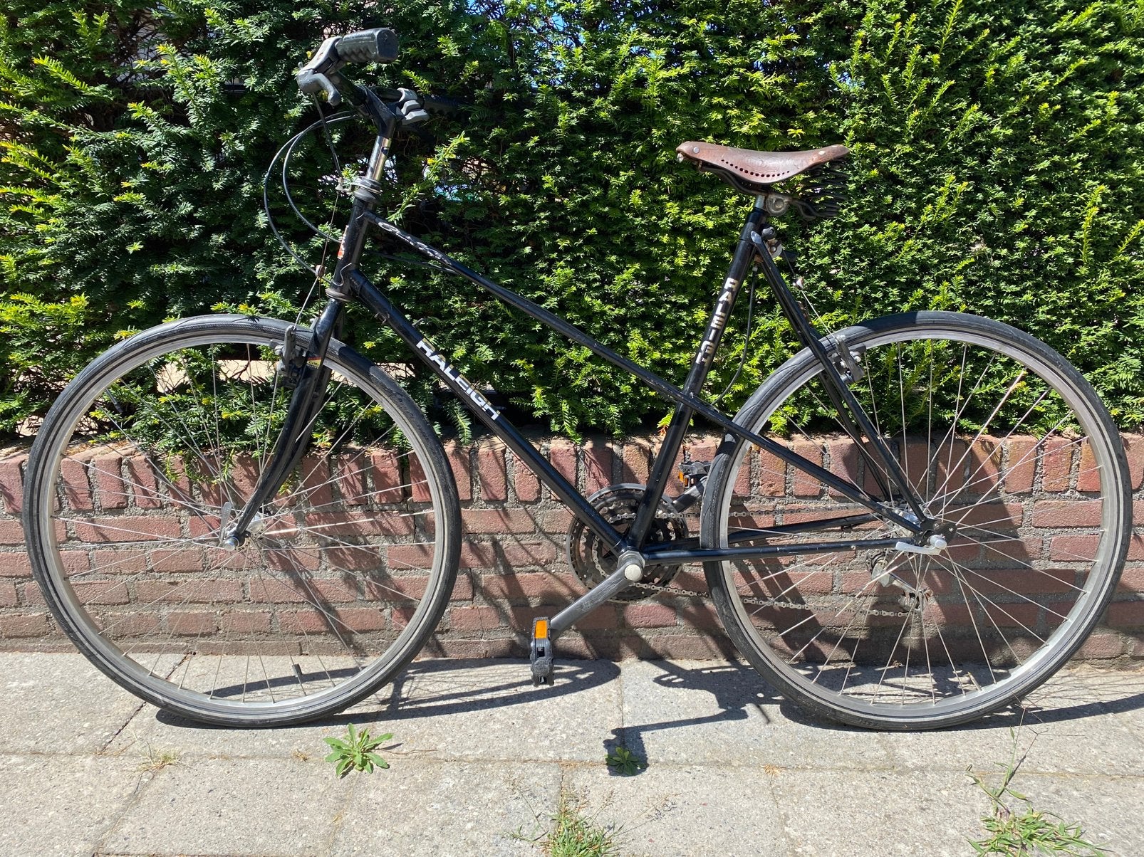 Vélo Raleigh - Selle en cuir Brooks - 21 vitesses, Vélos & Vélomoteurs, Enlèvement
