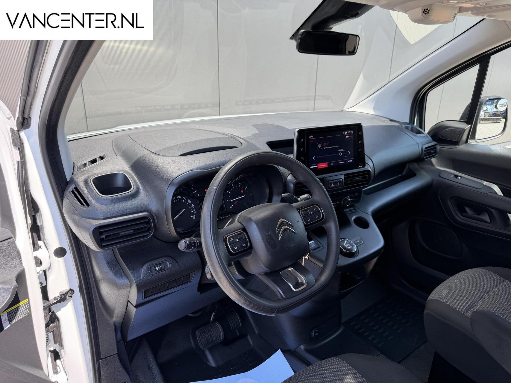 Citroen Berlingo 1.5 BlueHDI 130PK Automaat Apple Carplay, 1350 kg, Stof, Gebruikt, 4 cilinders