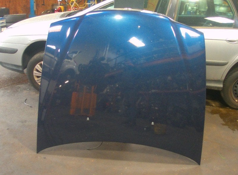 MOTORKAP Volvo V70 (GW / LW / LZ) (12-1995/09-2002), Gebruikt, Info@volvocars.com, Volvo, Volvo Car Germany GmbH