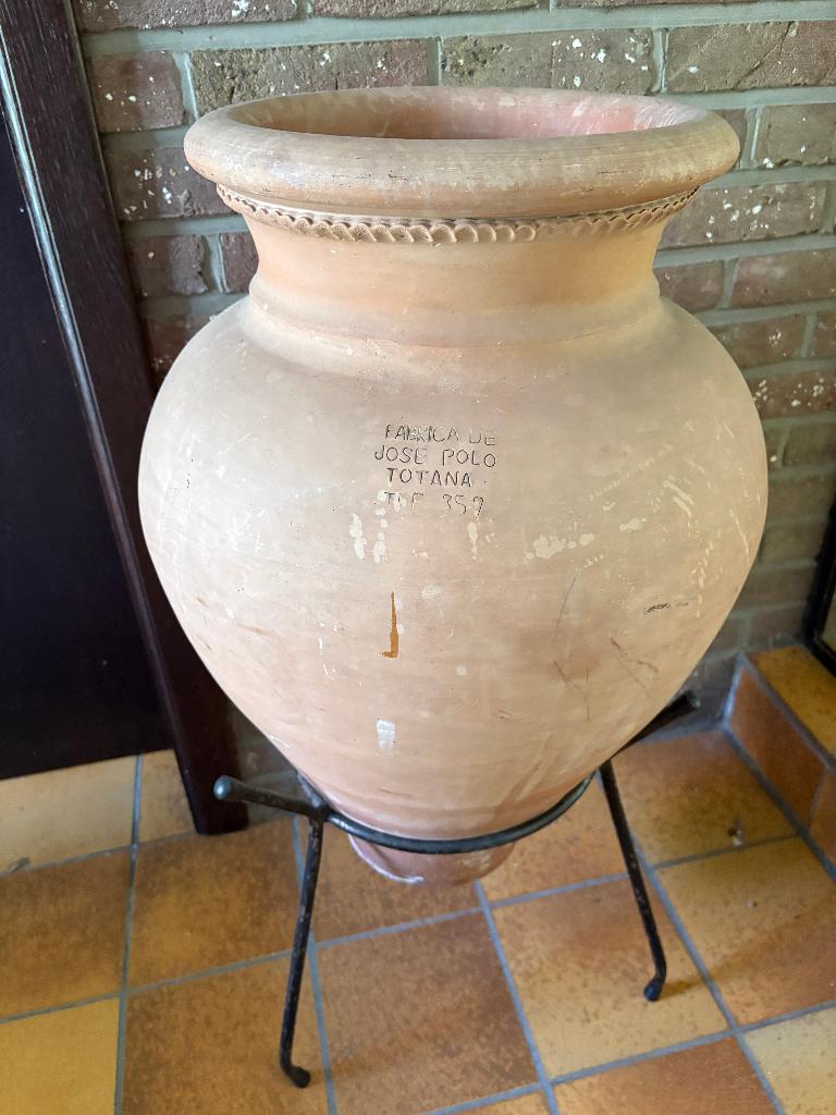 Grote Spaanse terracotta tinaja – José Polo Totana, Ophalen