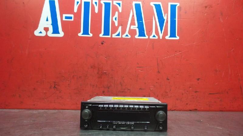 RADIO Mercedes-Benz A (W168) (01-1997/08-2004) (65099435), Gebruikt, Mercedes-Benz