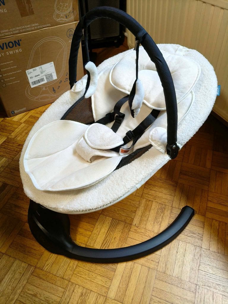 Luvion Baby Swing Schommelstoel, Autres marques, Enlèvement ou Envoi, Comme neuf, Avec ceinture(s)