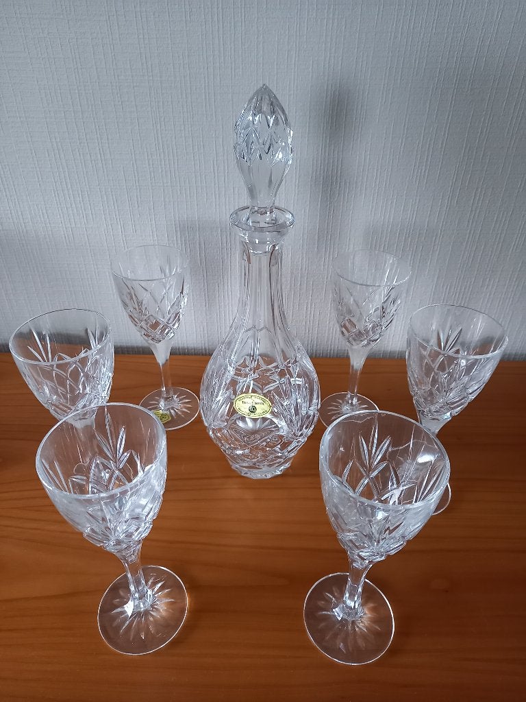 Handgemaakte Boheemse kristallen vaas met dop + 6 glazen, Antiek en Kunst, Ophalen