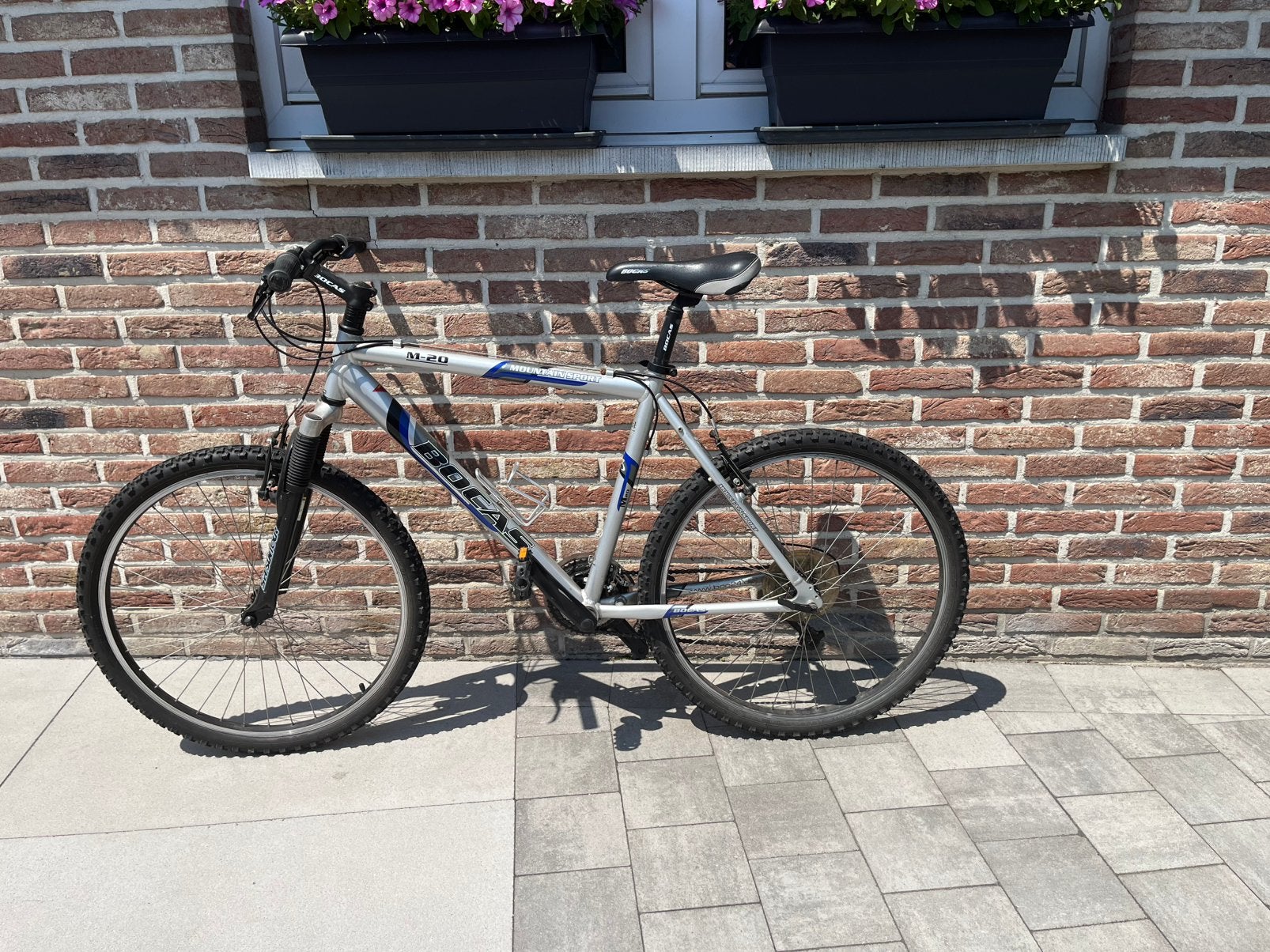 Bocas Mountainbike, Gebruikt, Vering, Velgrem, 15 tot 20 versnellingen