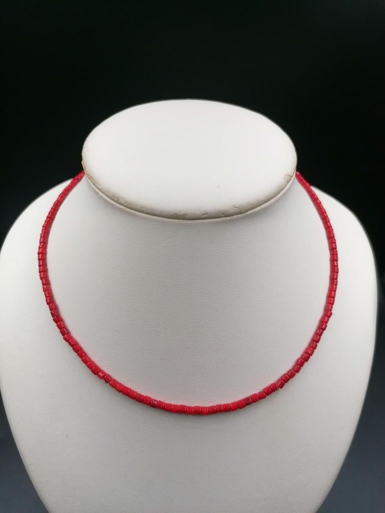 Natuurlijke koraalketting, Nieuw, Ophalen of Verzenden, Met edelsteen, Rood