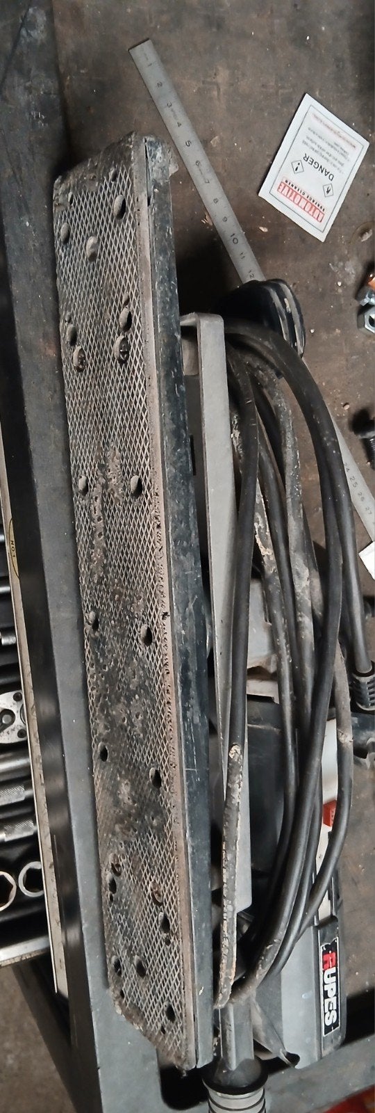ponceuse carrosserie rupes, Enlèvement