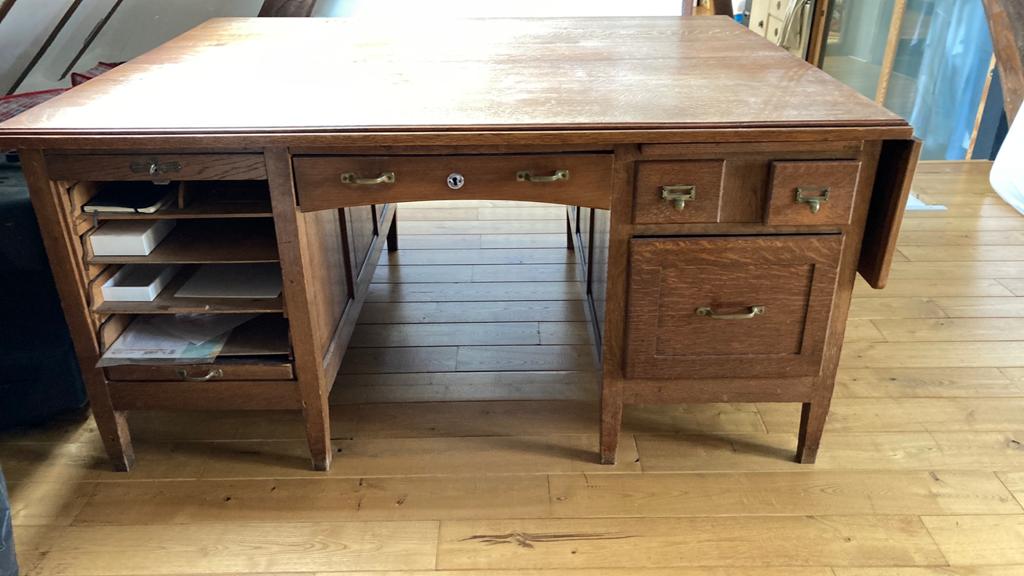 Bureau ancien, Enlèvement ou Envoi