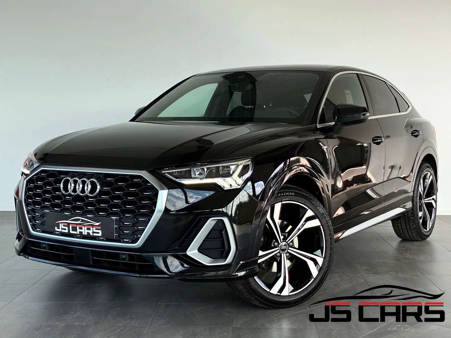 Audi Q3 Sportback 1.5 TFSI S-LINE-1ERPRO-COCKPIT-CARPLAY-CAM, Autos, Audi, Cuir, Entreprise, Noir, 5 portes