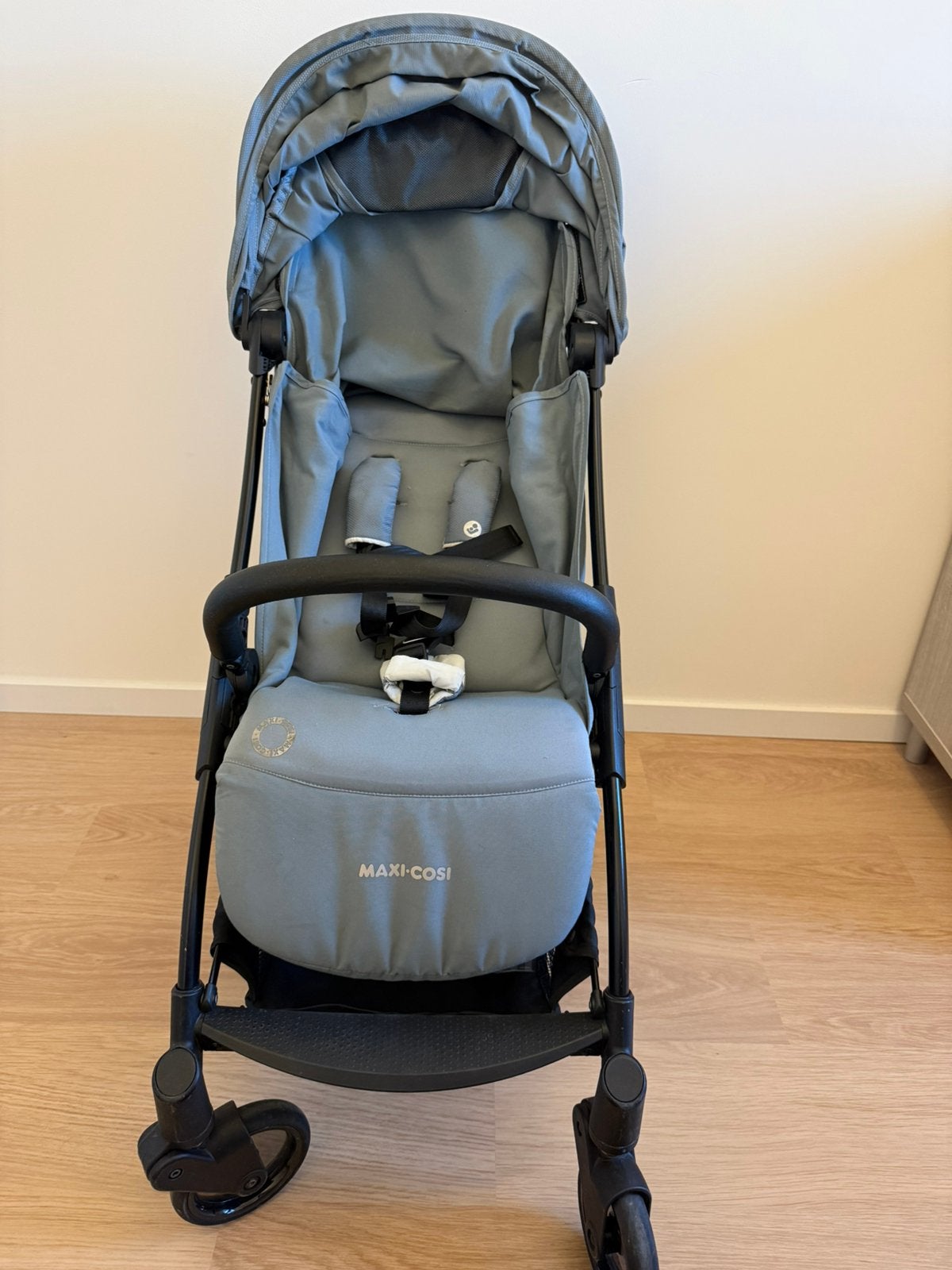 Kinderwagen / buggy Maxi-Cosi Jaya Essential Grey, Ophalen, Zo goed als nieuw, Maxi-Cosi