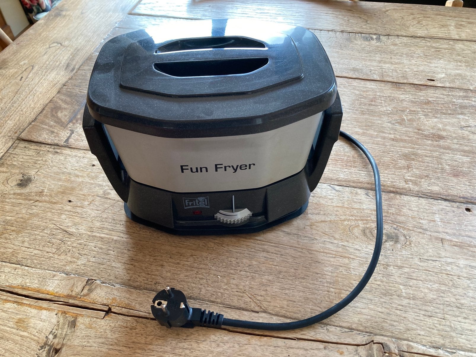Mini friteuse Fritel, 1 tot 2 liter, Ophalen, Gebruikt