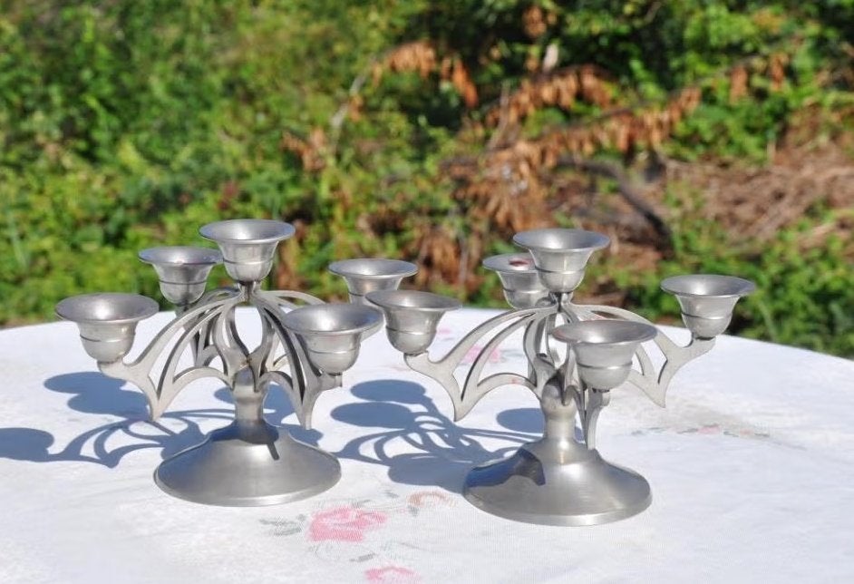 § paire de chandeliers en etain, Enlèvement ou Envoi, Autres matériaux