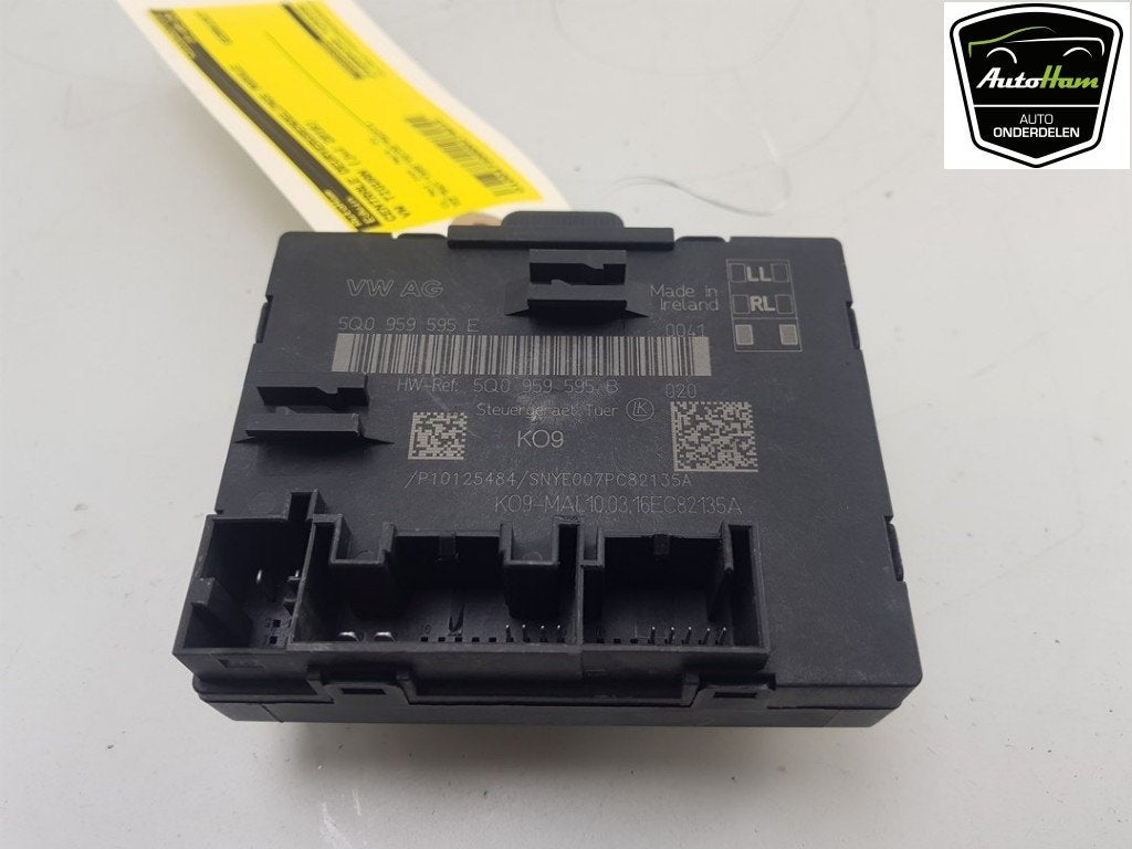 ORDINATEUR VEROUILLAGE CENTRALISE Volkswagen Tiguan (AD1), Volkswagen, Volkswagen AG, Utilisé, Kundenbetreuung@volkswagen.de