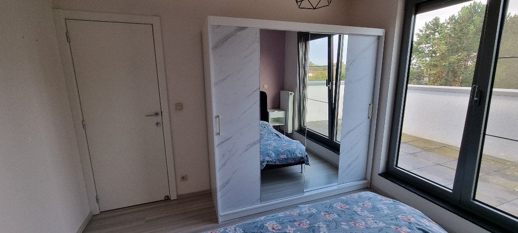 Meubella - Kleerkast Marmer 2 - Wit - 200 cm - Met spiegel, Ophalen, 200 cm of meer, 150 tot 200 cm, Modern