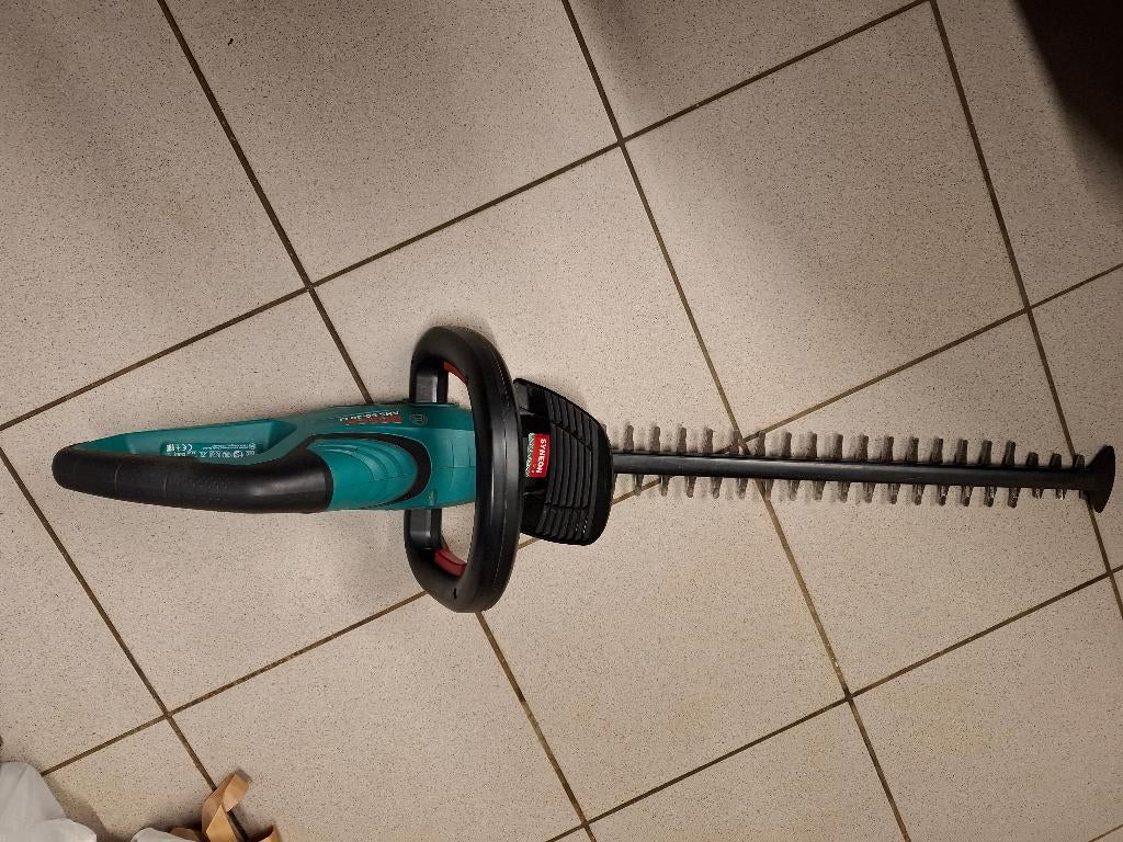 Taille-haie à accu Bosch AHS 50-20 Li, Enlèvement, Comme neuf, Batterie, Bosh