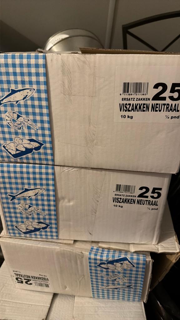 3 volle dizen papieren zakjes 250gr, Enlèvement