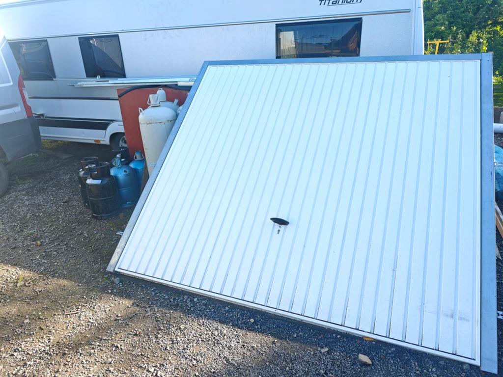 Garagepoort, Ophalen, Metaal