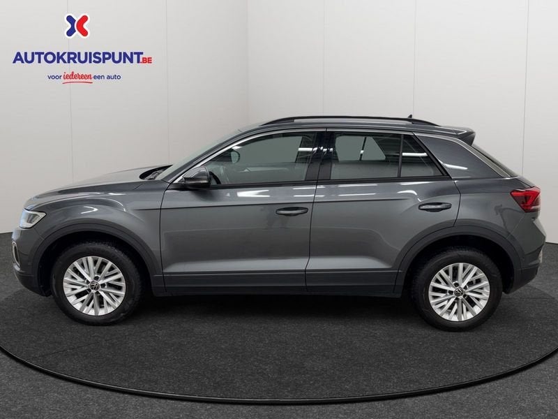 Volkswagen T-Roc 1.5TSI 150PK OPF Life, Auto's, Voorwielaandrijving, Stof, 4 cilinders, Parkeersensor