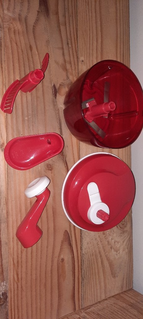 Tupperware Quick Chef, Maison & Meubles, Cuisine| Tupperware, Rouge, Enlèvement ou Envoi, Comme neuf, Autres types