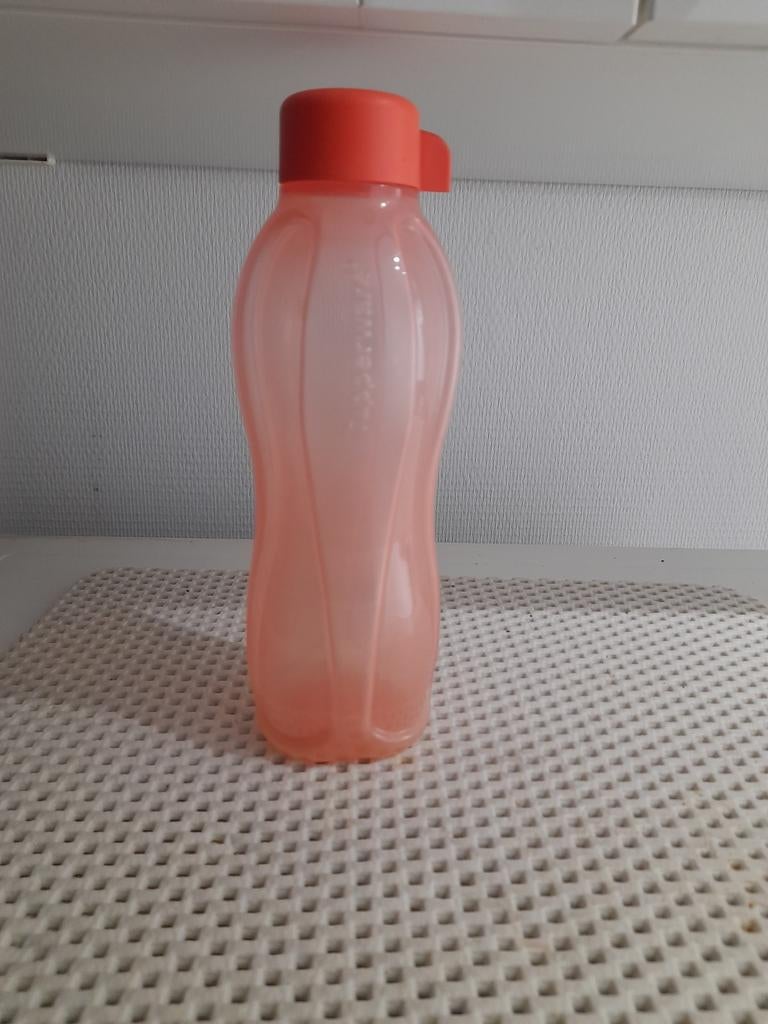 TUPPERWARE - Bouteille Eco 500ml couleur melon, Enlèvement ou Envoi, Utilisé, Orange