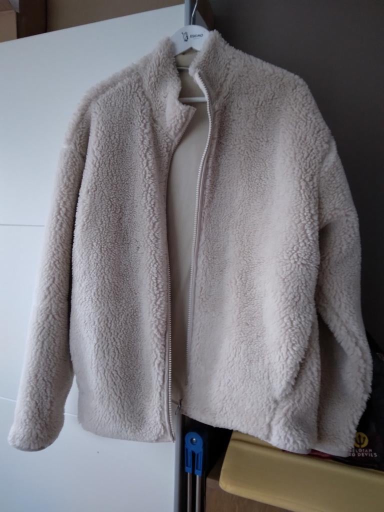 Vestje in pluche stof, met rits, Ophalen of Verzenden