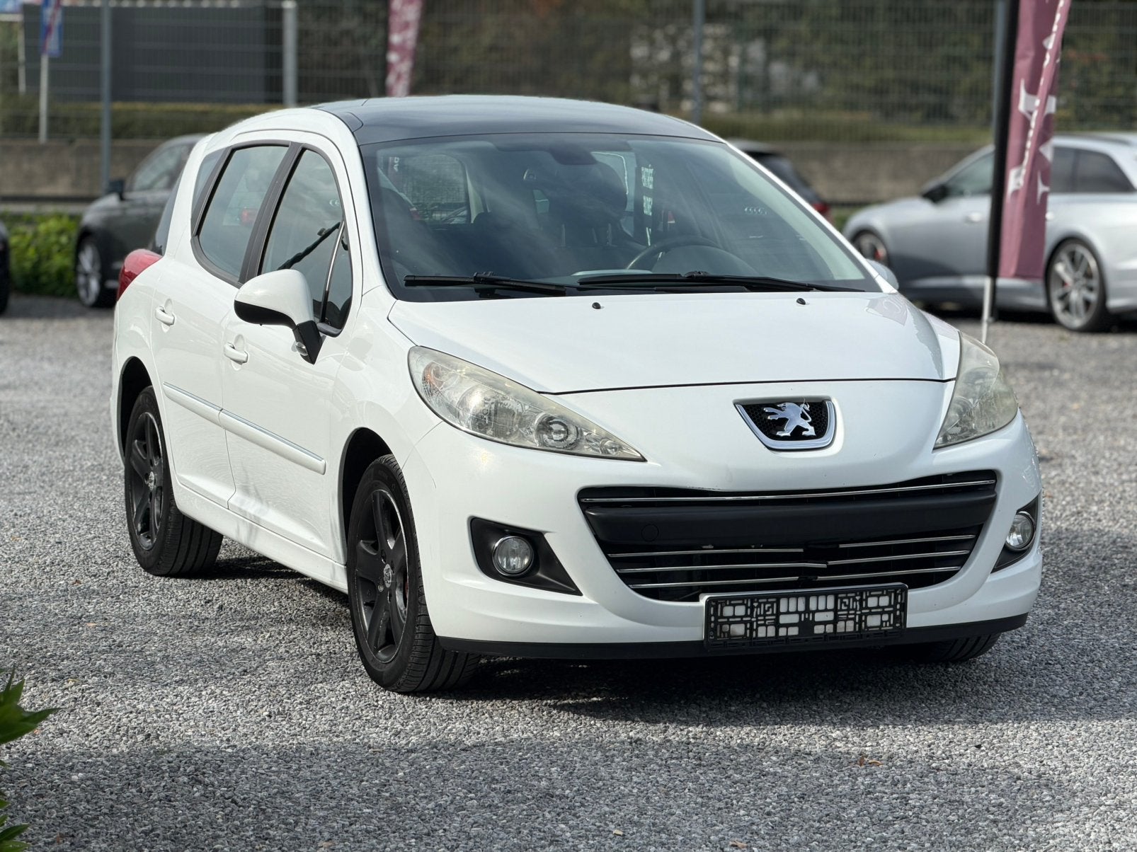 Peugeot 207 automatique pret à immatriculer, Euro 5, Achat, Volant multifonction, Entreprise