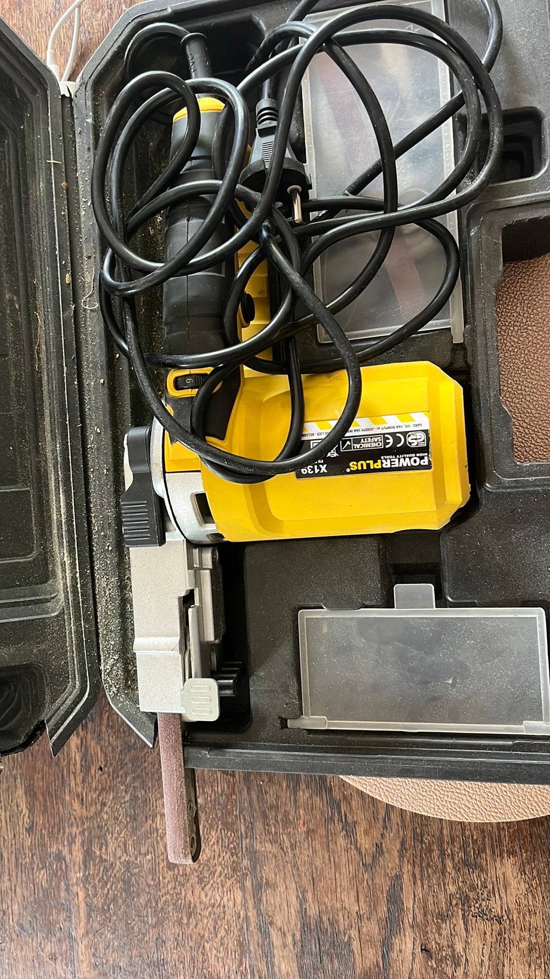 Vijl- bandschuurmachine, Ophalen, Zo goed als nieuw, Minder dan 600 watt, Bandschuurmachine