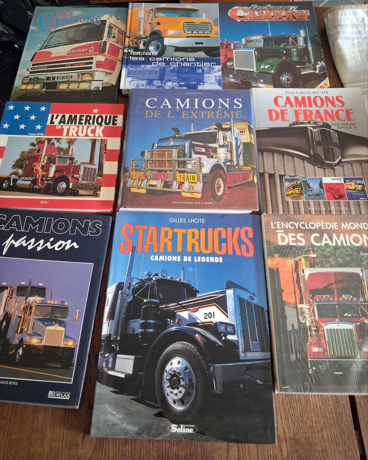 10 livres sur les camions, Enlèvement ou Envoi