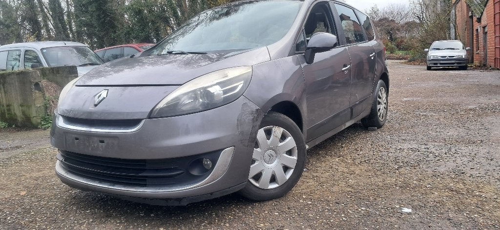 RENAULT SENIC/1500cc DIESEL/7 PLAATSEN, Auto's, Elektronische parkeerrem, Euro 5, Monovolume, Bedrijf