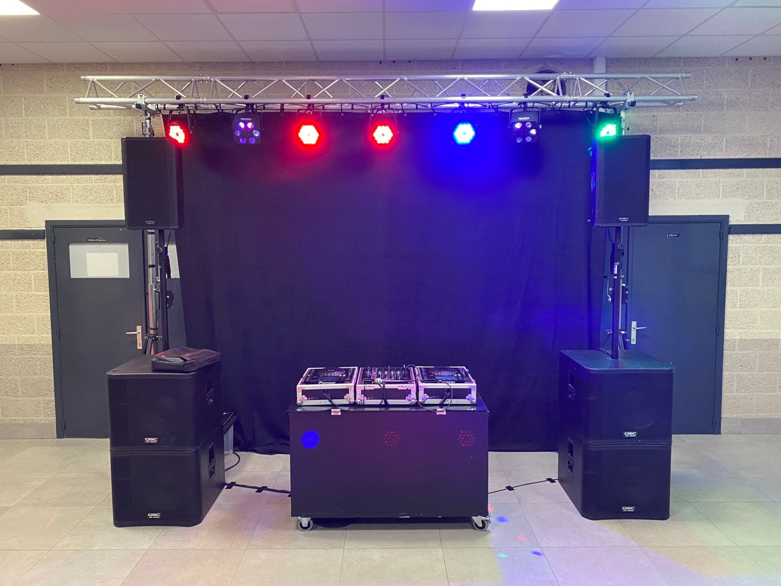 Qsc set (kw181 en k12), Audio, Tv en Foto, Ophalen, Gebruikt