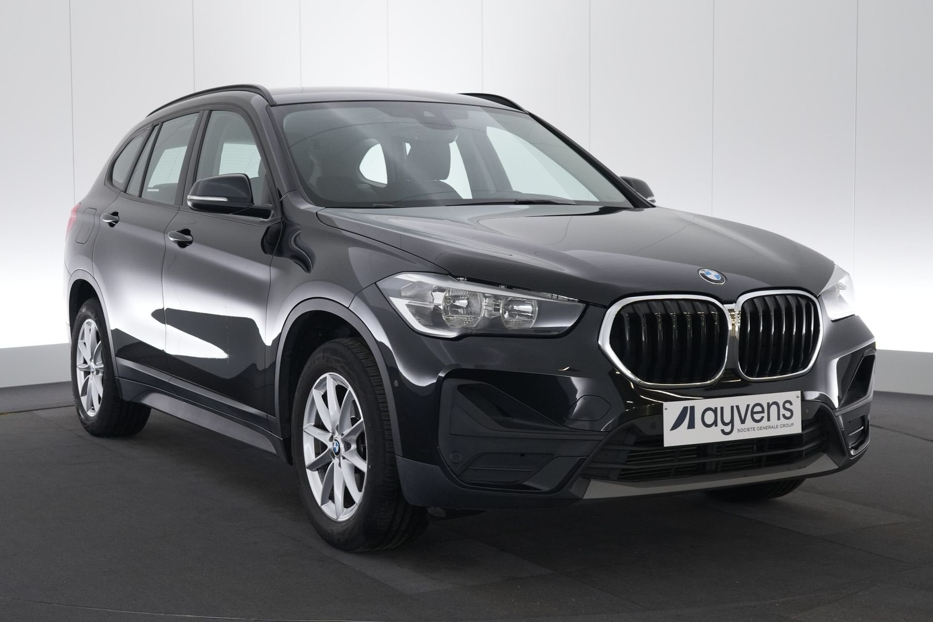 (2AQG905) BMW X1, Stof, Gebruikt, Euro 6, https://public.car-pass.be/vhr/e5e199cc-7170-4140-bacd-f944386ed933