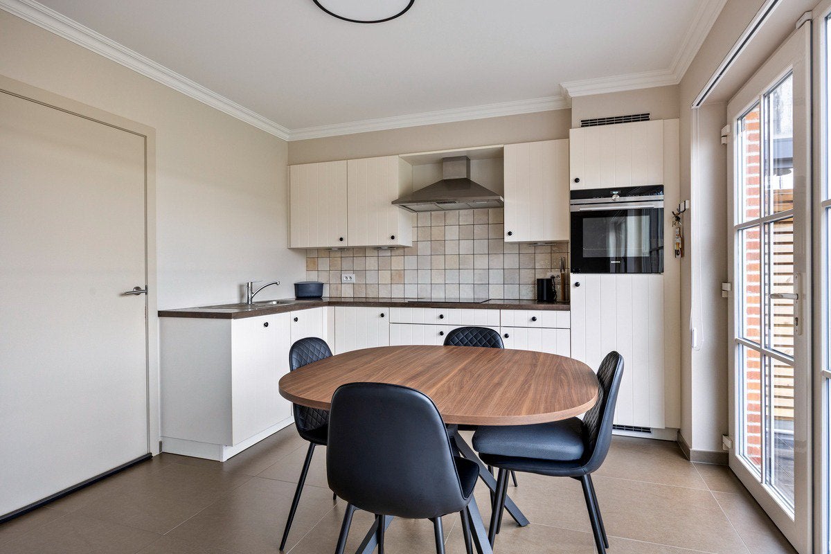 Tafel met 4 stoelen, Ophalen, Vierkant, Nieuw, Vier personen