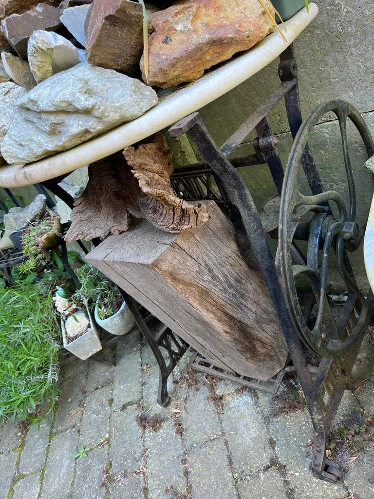 Ancien châssis de machine à coudre : Phoenix, Enlèvement, Comme neuf