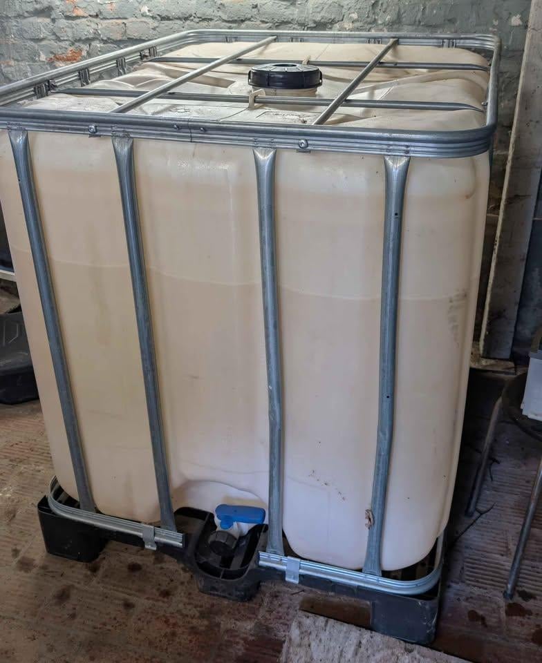 IBC vat 1000l, Ophalen, Kunststof, Gebruikt, Met kraantje