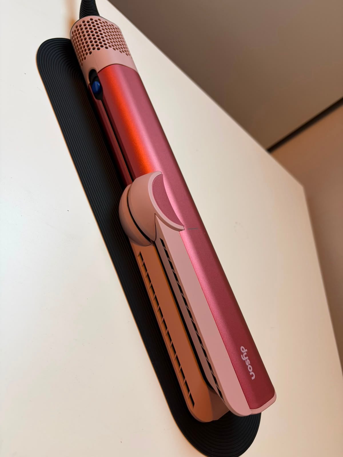 Lisseur Dyson airstrait à vendre, Handtassen en Accessoires, Ophalen of Verzenden, Nieuw